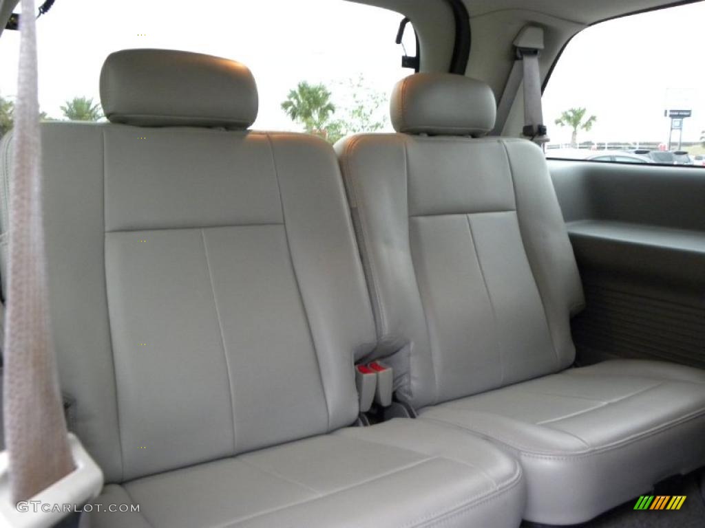 2005 Envoy XL SLT - Steel Grey Metallic / Light Gray photo #12