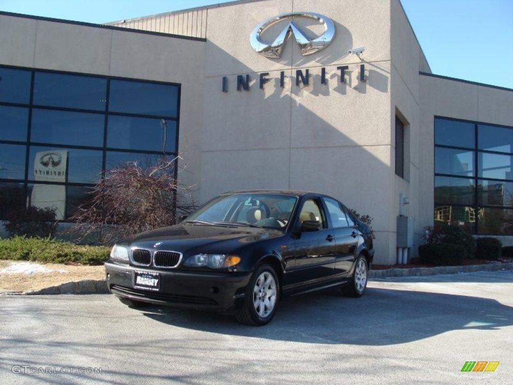 2002 3 Series 325xi Sedan - Jet Black / Sand photo #1
