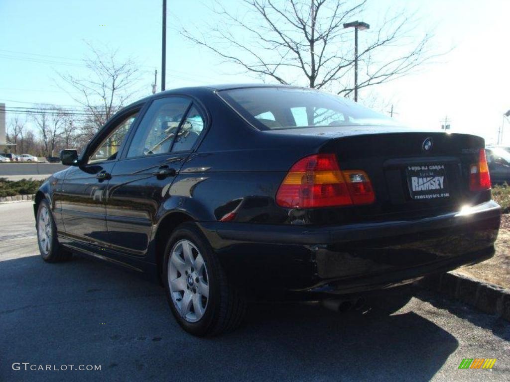 2002 3 Series 325xi Sedan - Jet Black / Sand photo #5