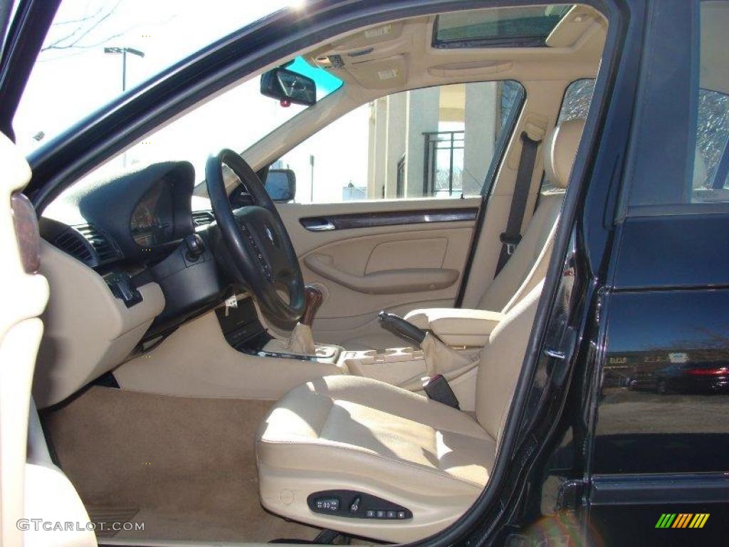 2002 3 Series 325xi Sedan - Jet Black / Sand photo #8