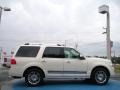 White Chocolate Tri-Coat - Navigator Luxury Photo No. 6