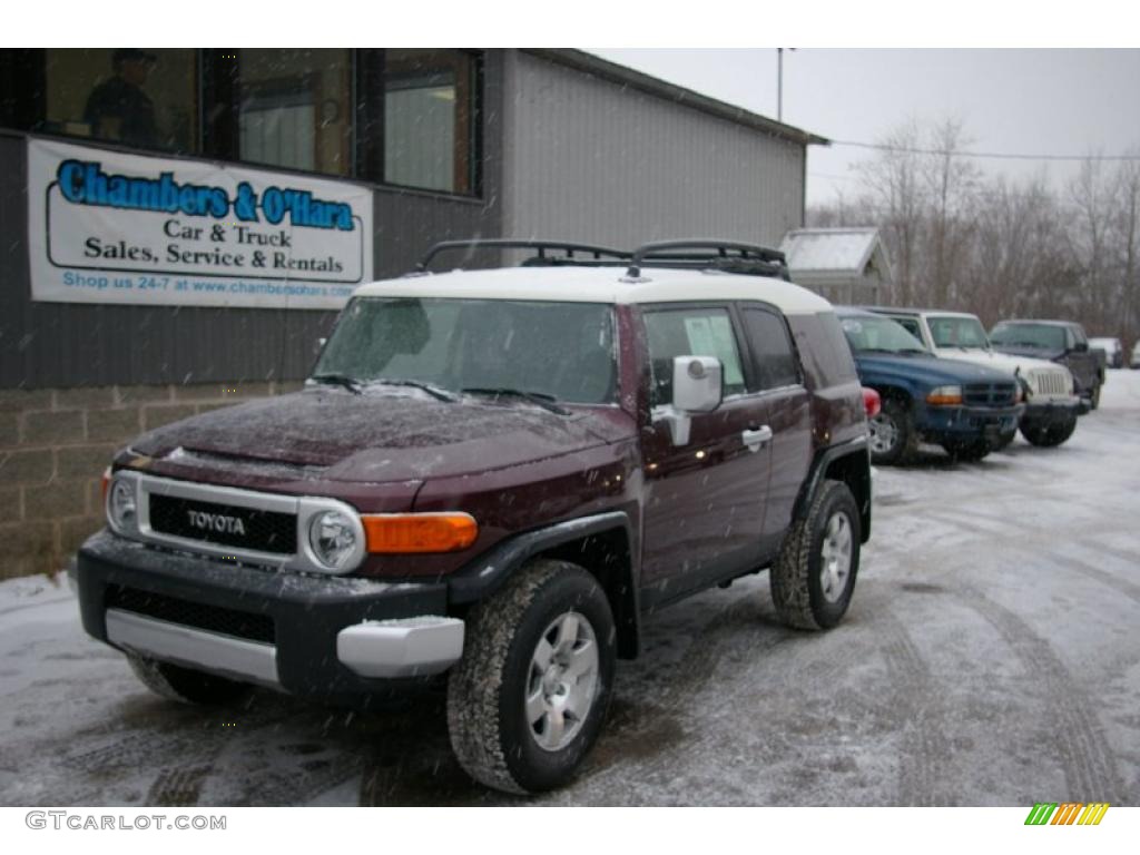2007 FJ Cruiser 4WD - Black Cherry Pearl / Dark Charcoal photo #1