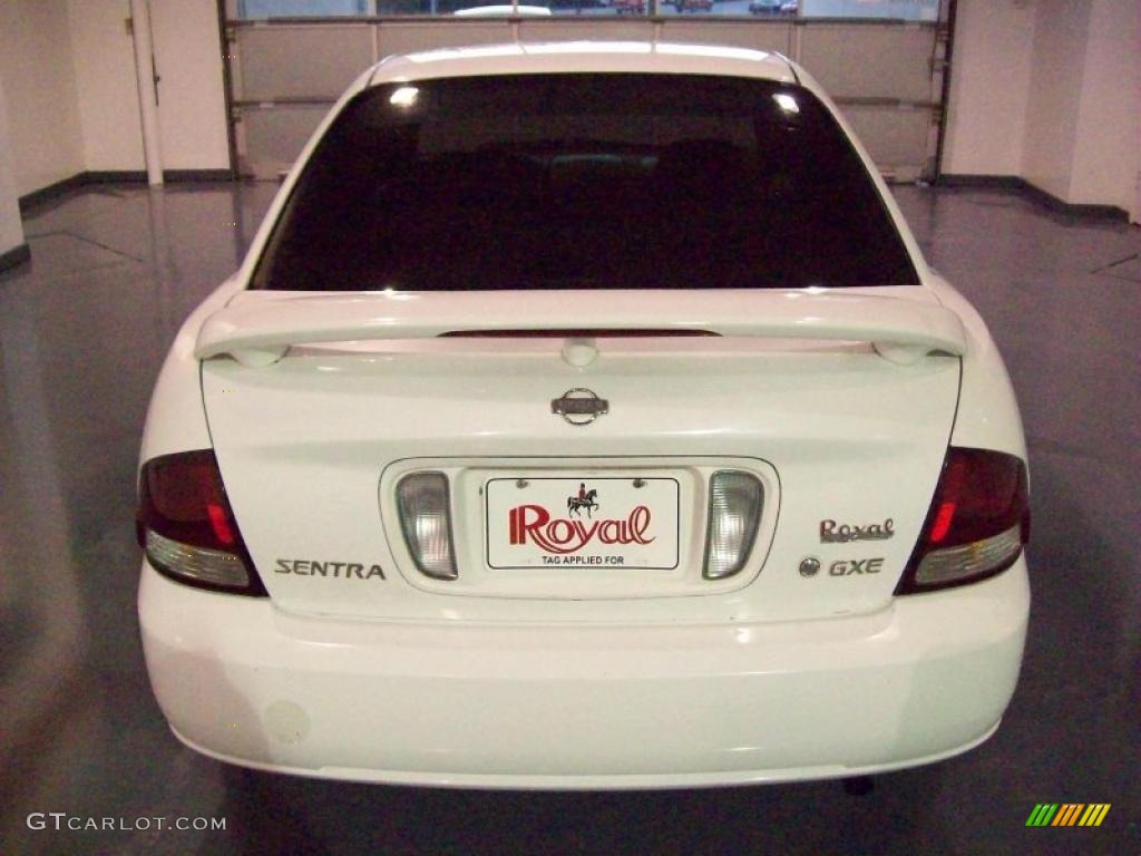 2001 Sentra GXE - Avalanche White / Sand photo #5