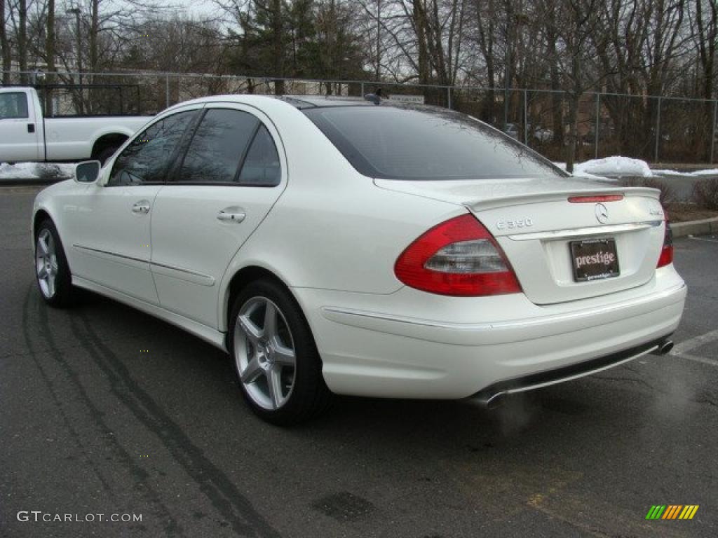 2008 E 350 4Matic Sedan - Arctic White / Black photo #6