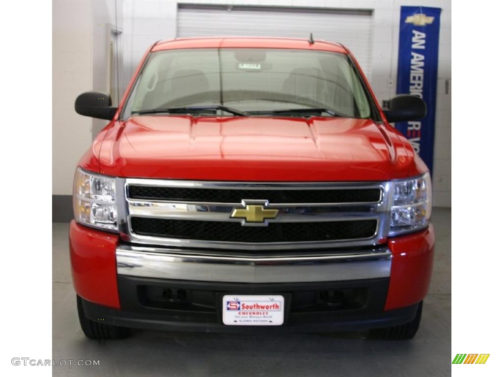 2007 Silverado 1500 LT Extended Cab 4x4 - Victory Red / Dark Charcoal photo #2
