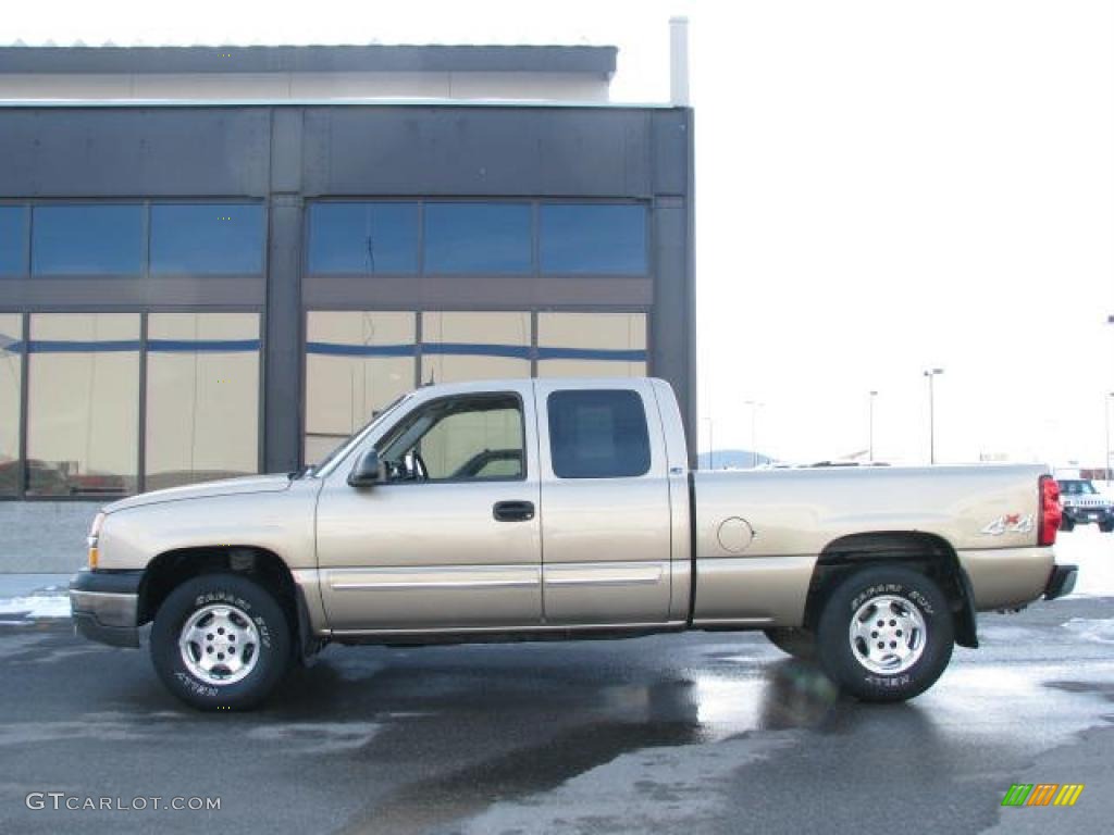 Silver Birch Metallic Chevrolet Silverado 1500