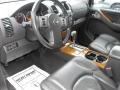 Storm Grey Metallic - Pathfinder LE Photo No. 9