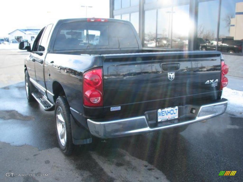 2007 Ram 1500 Laramie Quad Cab 4x4 - Brilliant Black Crystal Pearl / Medium Slate Gray photo #8