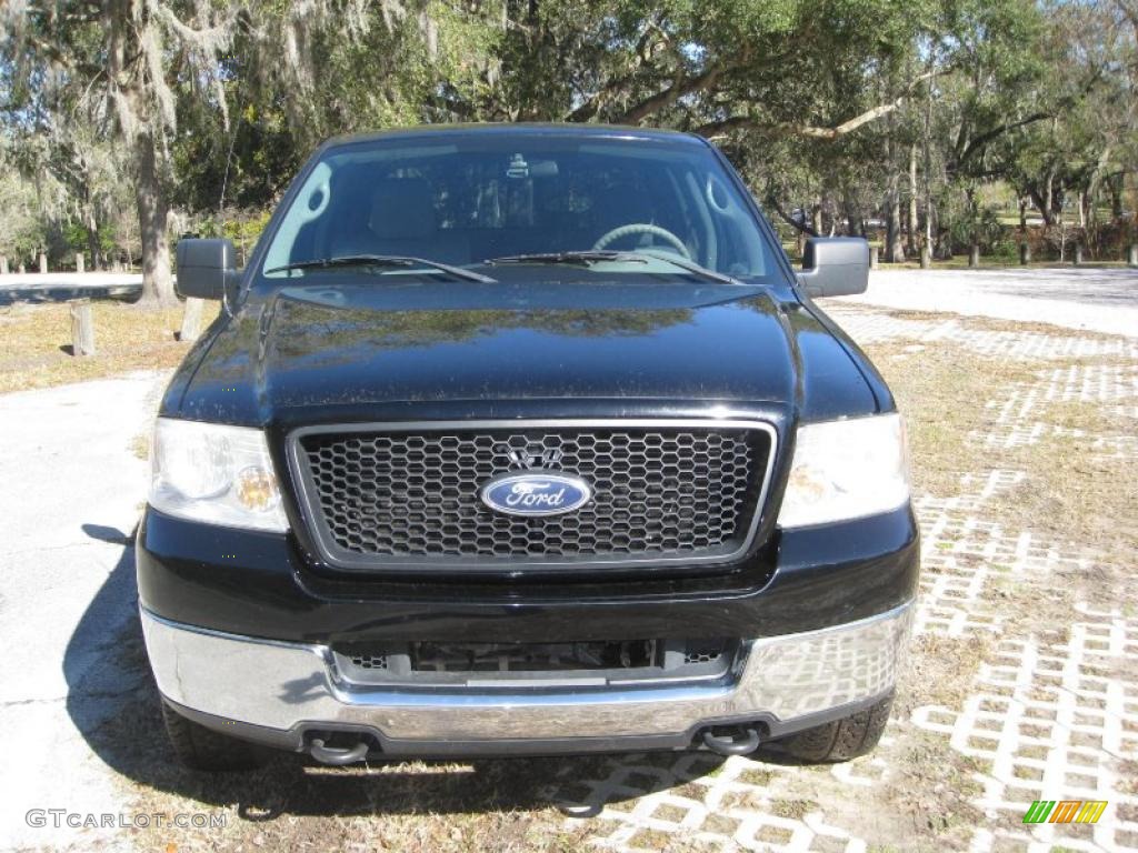 2005 F150 XLT SuperCrew 4x4 - Black / Medium Flint/Dark Flint Grey photo #1