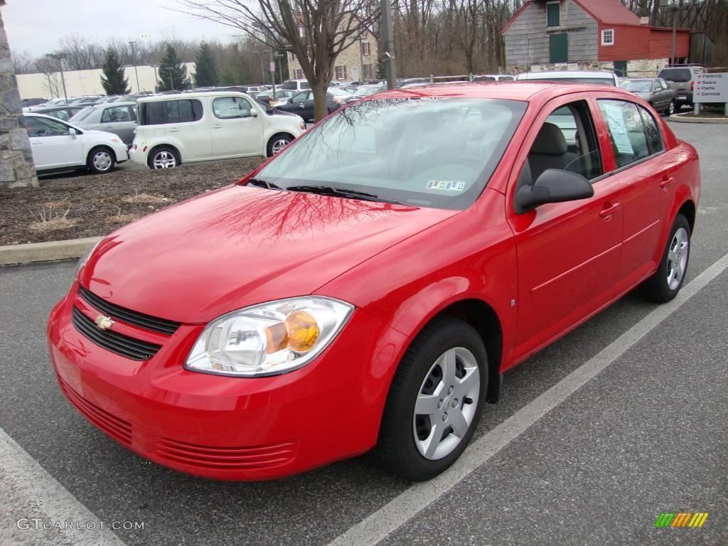 2007 Cobalt LS Sedan - Victory Red / Gray photo #2