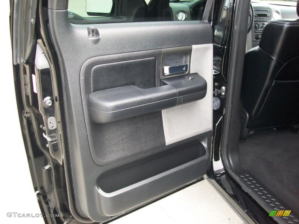 2004 F150 FX4 SuperCrew 4x4 - Black / Black/Medium Flint photo #22