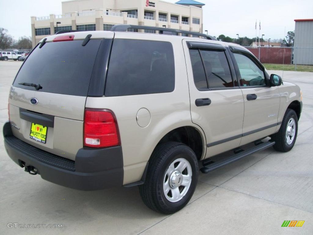 2004 Explorer XLS - Pueblo Gold Metallic / Medium Parchment photo #3