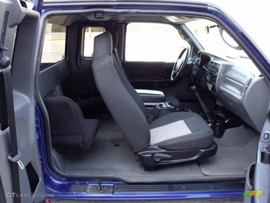 2006 Ranger XLT Regular Cab - Sonic Blue Metallic / Medium Dark Flint photo #16