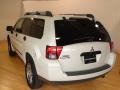 2006 Dover White Pearl Mitsubishi Endeavor LS  photo #5