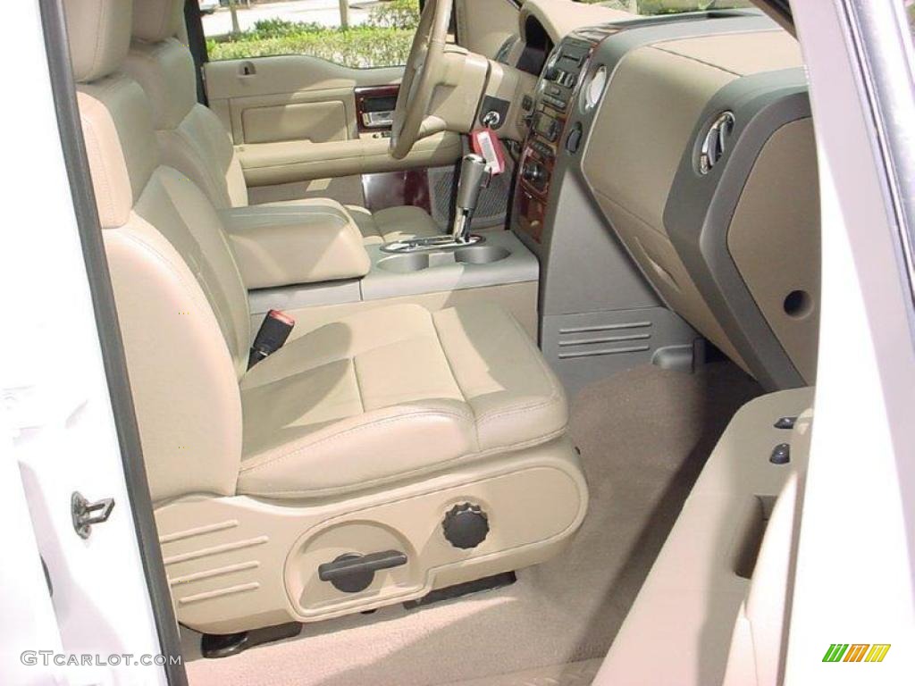 2006 F150 Lariat SuperCrew - Oxford White / Tan photo #11