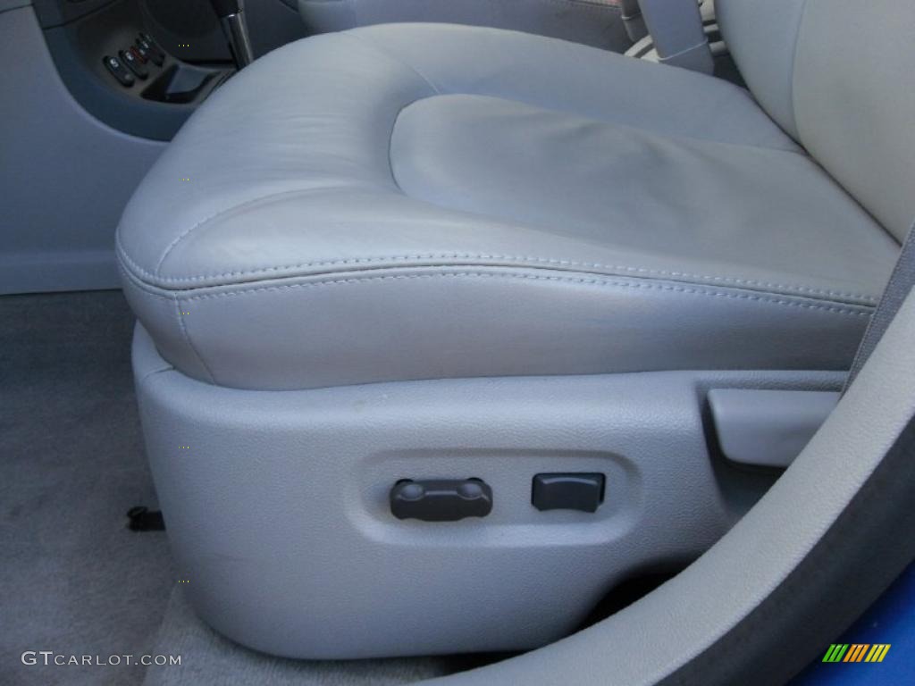 2008 HHR LT - Blue Flash Metallic / Gray photo #9