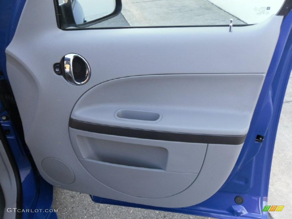2008 HHR LT - Blue Flash Metallic / Gray photo #23
