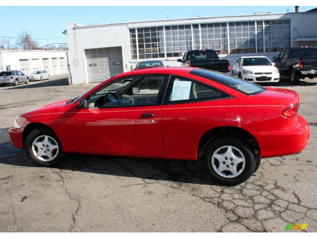 2001 Cavalier Coupe - Bright Red / Medium Gray photo #8