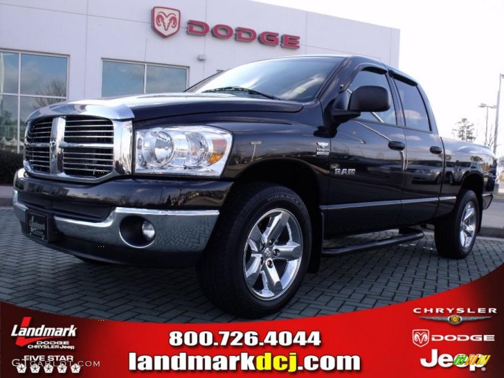 Brilliant Black Crystal Pearl Dodge Ram 1500