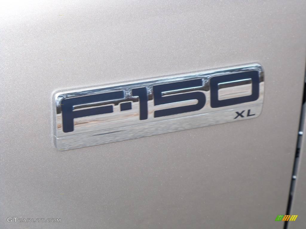2006 F150 XL Regular Cab - Arizona Beige Metallic / Tan photo #6