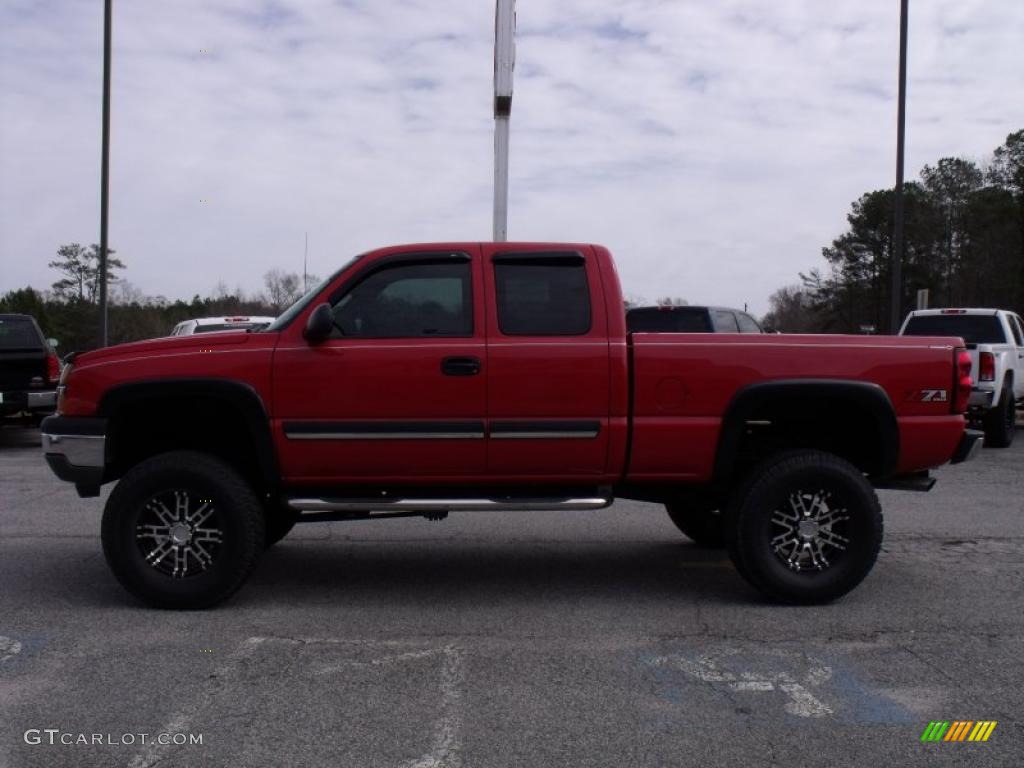 2005 Silverado 1500 Z71 Extended Cab 4x4 - Victory Red / Dark Charcoal photo #5