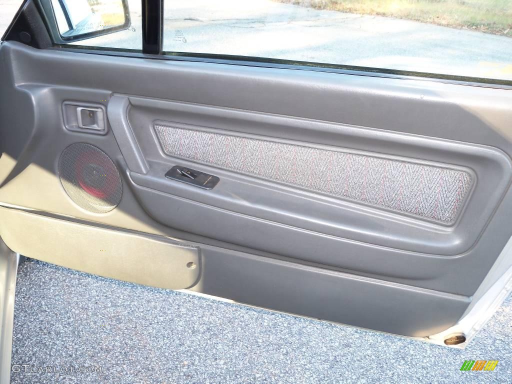 1991 Mercury Capri XR2 Turbo Door Panel Photos