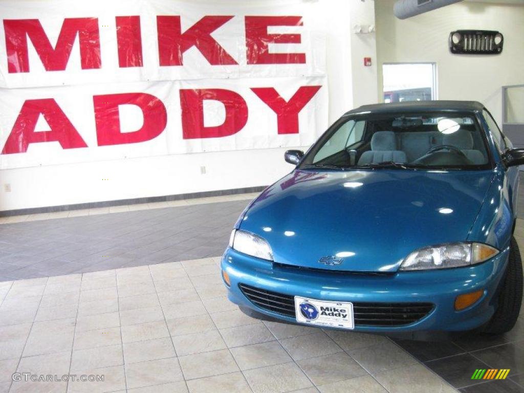 1996 Cavalier LS Convertible - Medium Bright Blue Metallic / Dark Gray photo #7