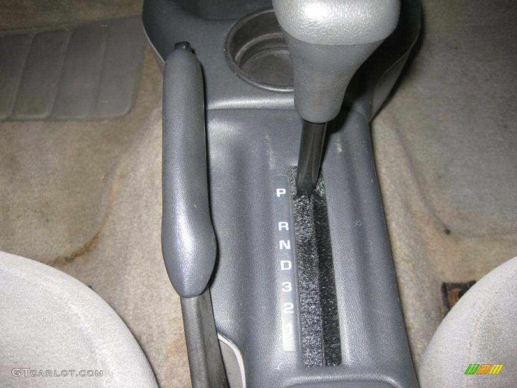 1996 Cavalier LS Convertible - Medium Bright Blue Metallic / Dark Gray photo #11
