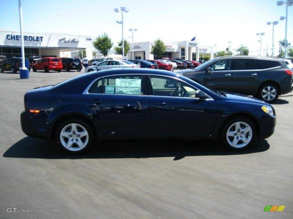 2010 Malibu LS Sedan - Imperial Blue Metallic / Cocoa/Cashmere photo #7