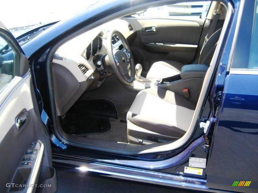 2010 Malibu LS Sedan - Imperial Blue Metallic / Cocoa/Cashmere photo #11