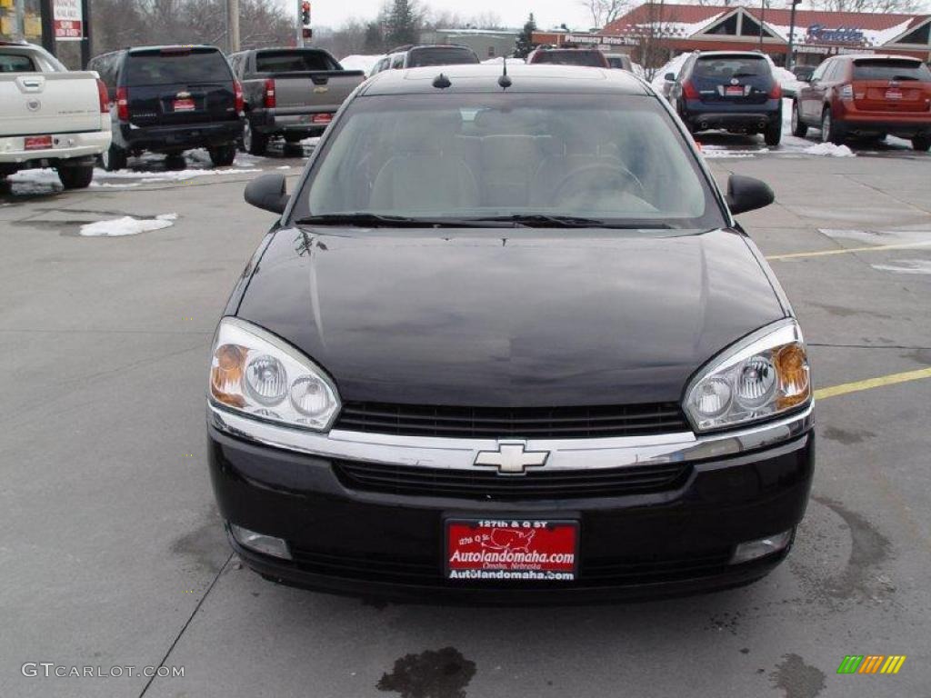 2005 Malibu Maxx LT Wagon - Black / Neutral Beige photo #25