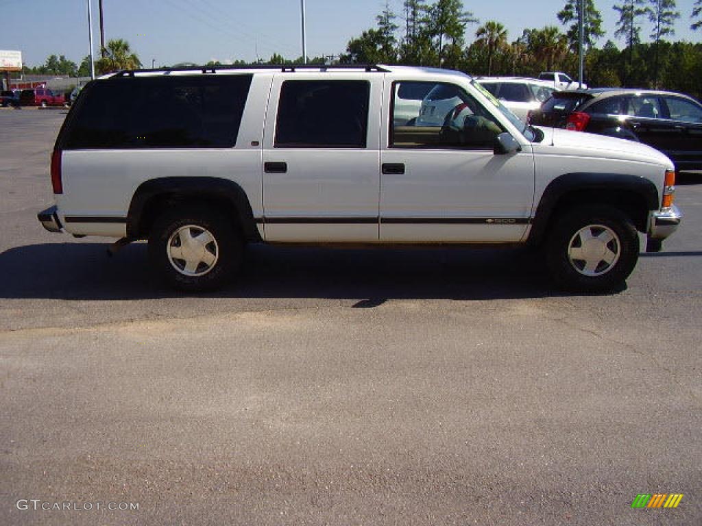 1999 Suburban K1500 LT 4x4 - Summit White / Neutral photo #4