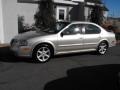 2003 Sunlit Sand Nissan Maxima SE  photo #2