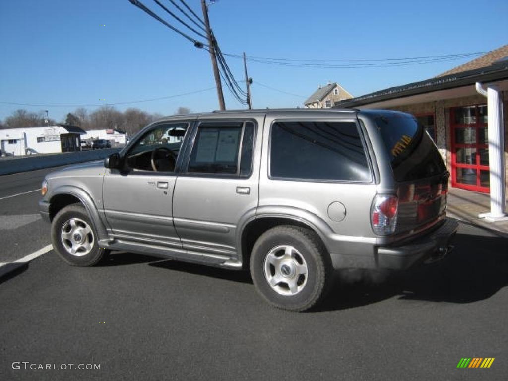 2000 Explorer Limited 4x4 - Spruce Green Metallic / Medium Prairie Tan photo #4