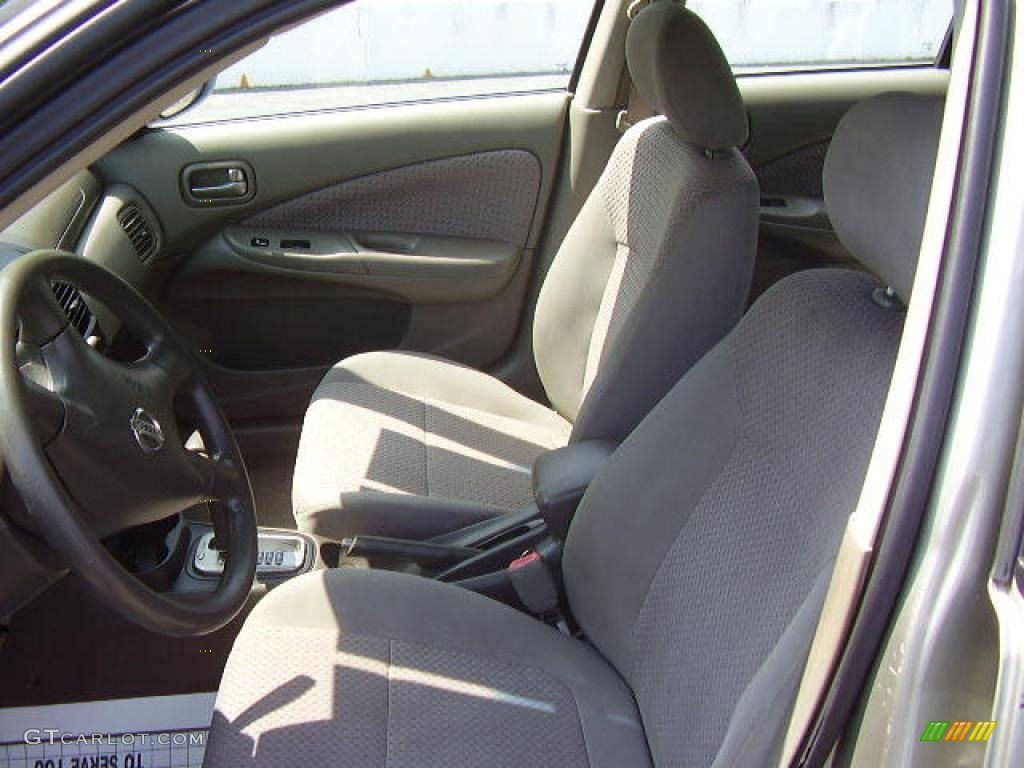 2004 Sentra 1.8 S - Radium Gray / Sage photo #11