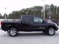Galaxy Black - Titan SE Crew Cab 4x4 Photo No. 6
