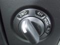 Galaxy Black - Titan SE Crew Cab 4x4 Photo No. 16