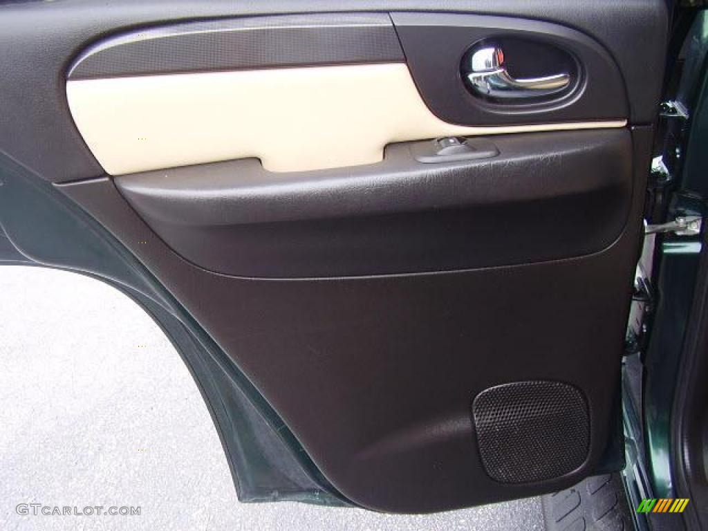 2006 Envoy SLT - Emerald Green Metallic / Light Tan/Ebony Black photo #22