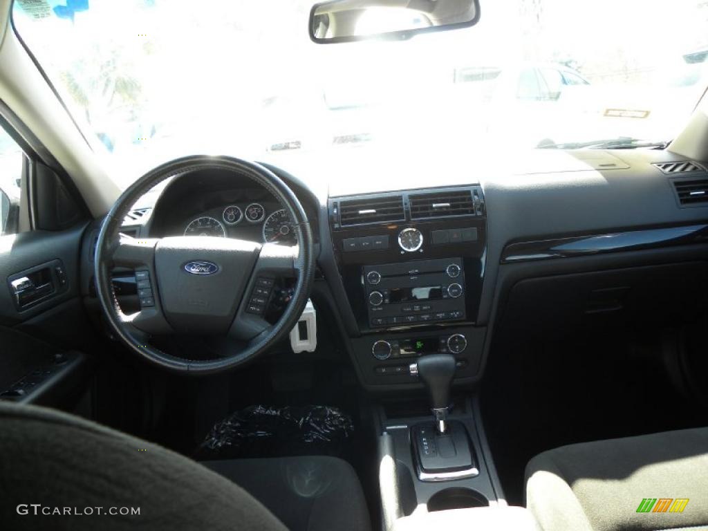 2008 Fusion SEL V6 - Vapor Silver Metallic / Charcoal Black photo #3