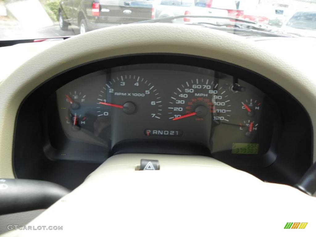 2006 F150 XLT SuperCab - Bright Red / Tan photo #21