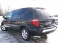 2006 Brilliant Black Dodge Caravan SXT  photo #2