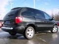 2006 Brilliant Black Dodge Caravan SXT  photo #4