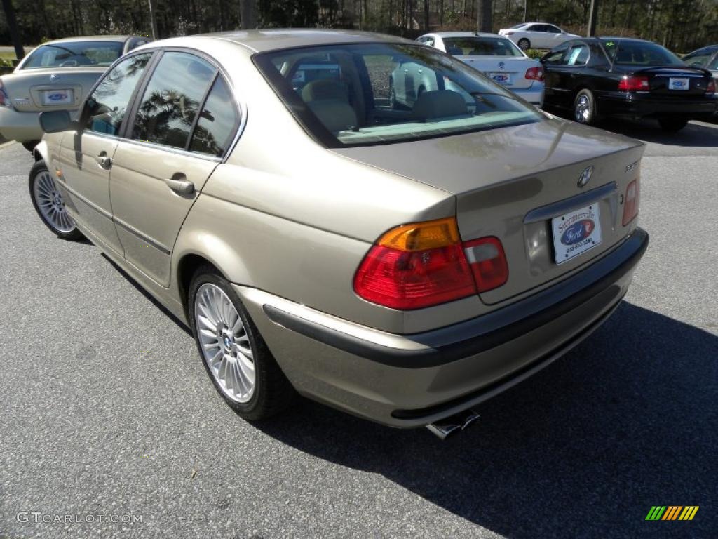 2001 3 Series 330i Sedan - Sahara Beige Metallic / Sand photo #16