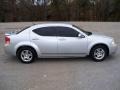 Bright Silver Metallic - Avenger SE Photo No. 10