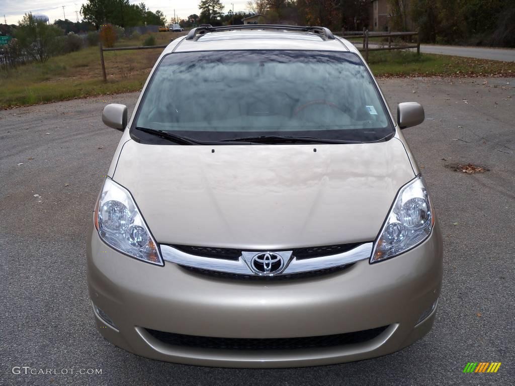 2008 Sienna Limited - Desert Sand Mica / Fawn photo #2