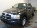 Brilliant Black Crystal Pearl 2007 Dodge Dakota SLT Club Cab 4x4