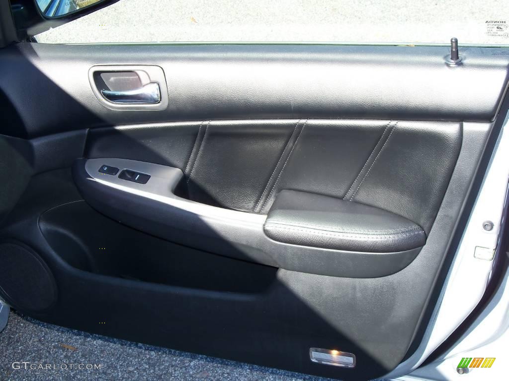 2006 Accord EX-L Sedan - Alabaster Silver Metallic / Black photo #21