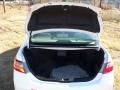 Super White - Camry SE Photo No. 18