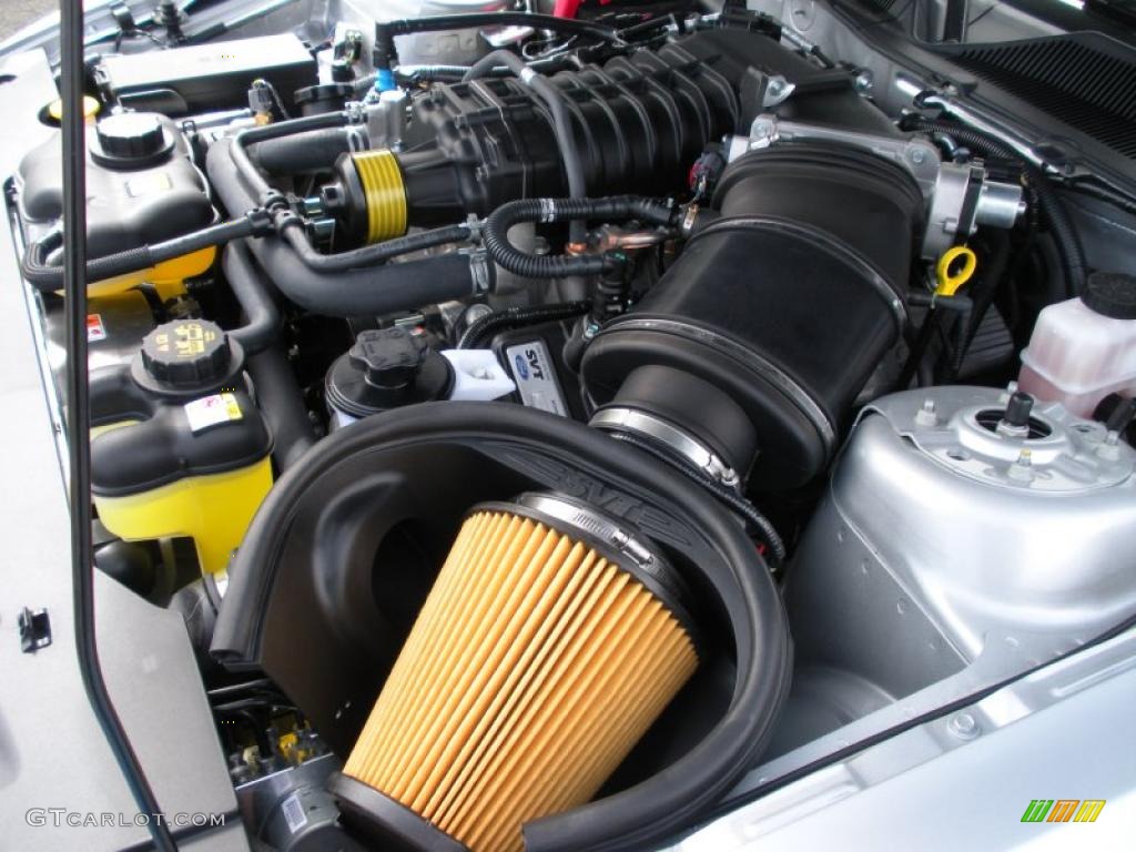 2010 Mustang Shelby GT500 Coupe - Brilliant Silver Metallic / Charcoal Black photo #16