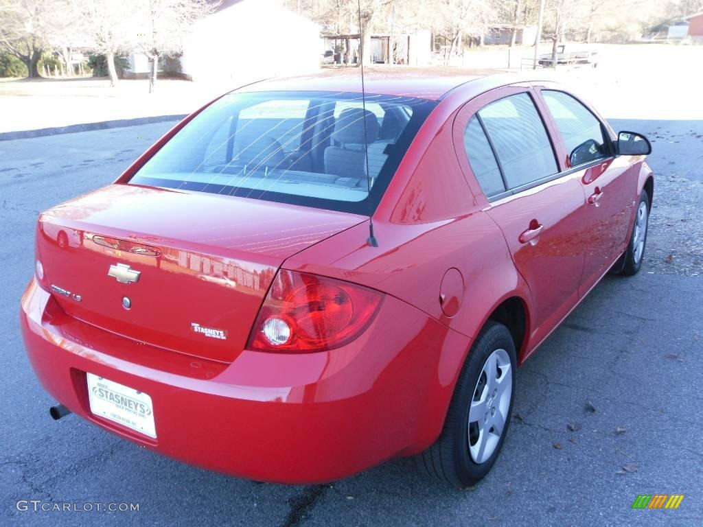 2008 Cobalt LS Sedan - Victory Red / Gray photo #4